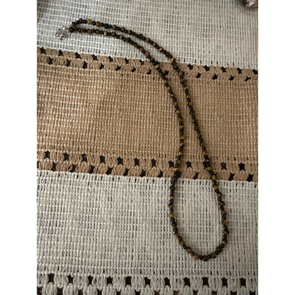Handmade Tiger Eye and Onyx Beaded Necklace - Picture 5 of 6